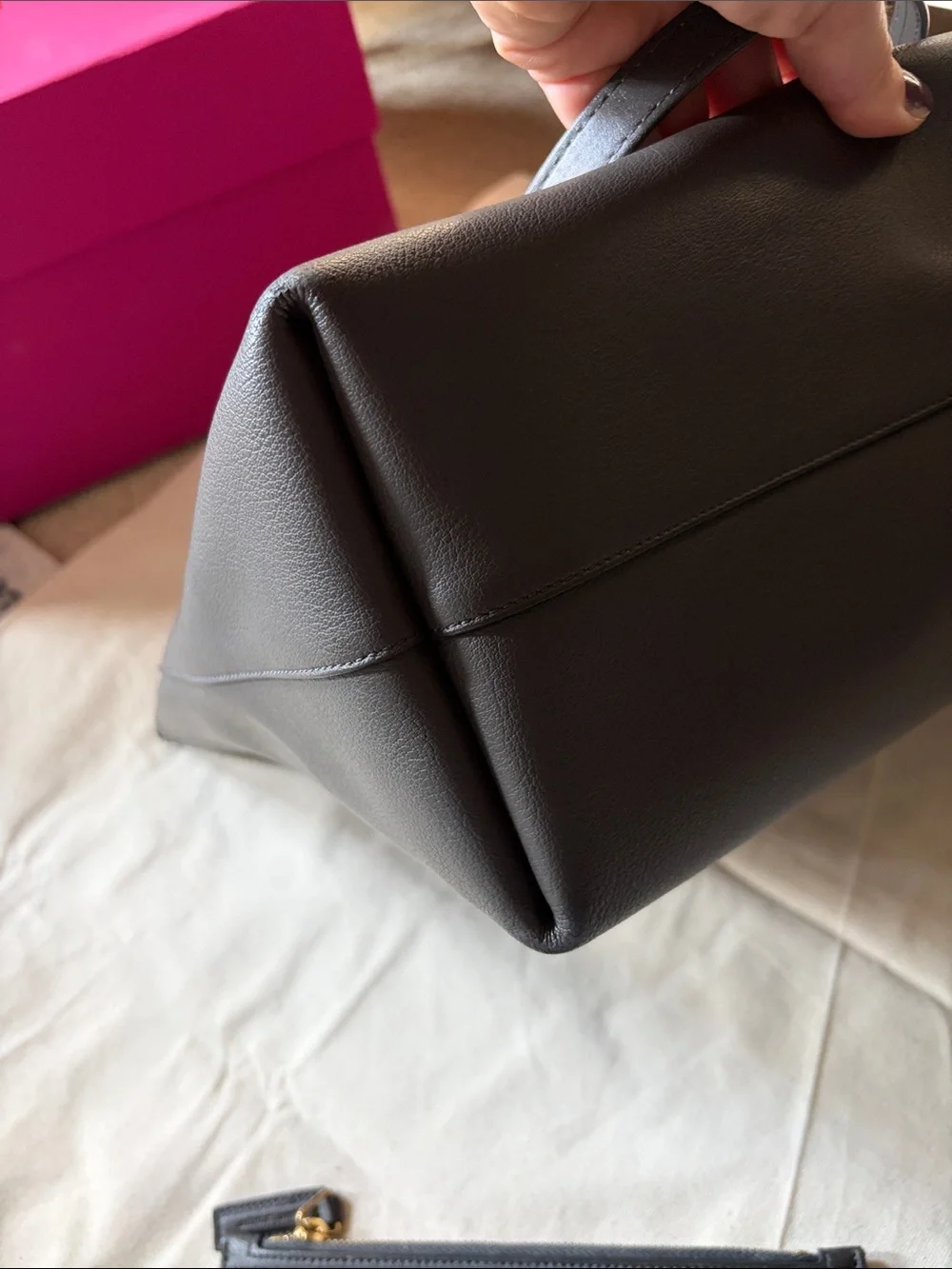 Saint Laurent classic saint